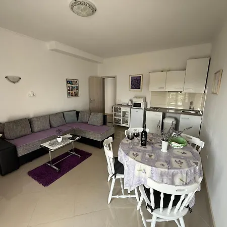 Knezovic Apartmán
